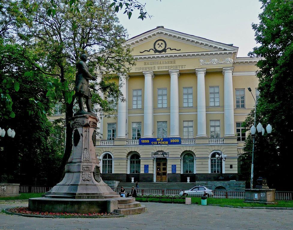 Elephant Hostel Dnipro Esterno foto